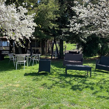 La Locanda Del Poeta Acri Bagian luar foto